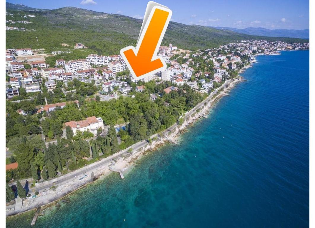 La Villa - Beach House & Rooms Цриквеница Экстерьер фото